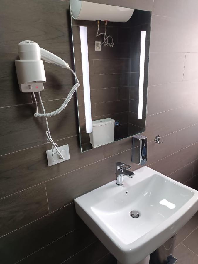 E&E Home Sweet Home Tirana Eksteriør billede